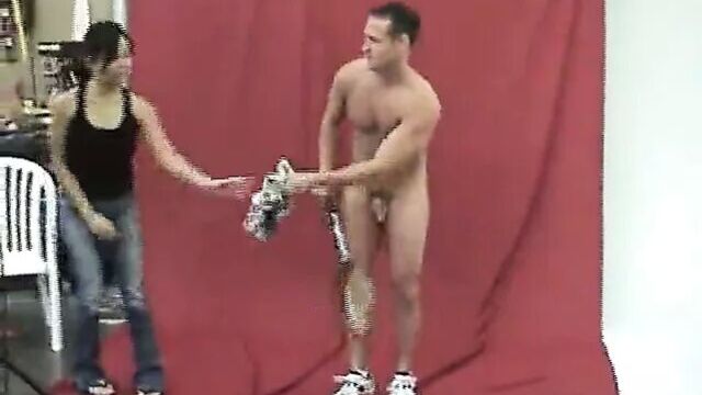 CFNM photographer nude male photo shoot